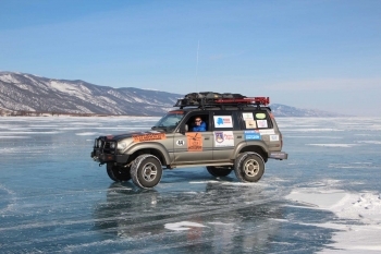 Winter drive to Baikal